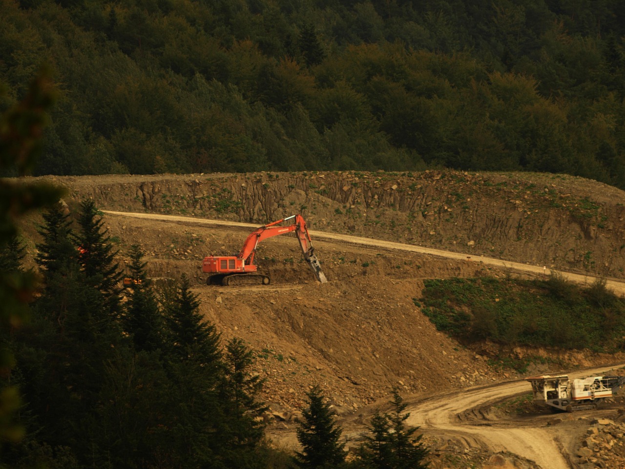 BWCAW can be protected while allowing mining